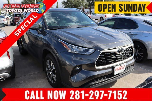 Used 2020 Toyota Highlander