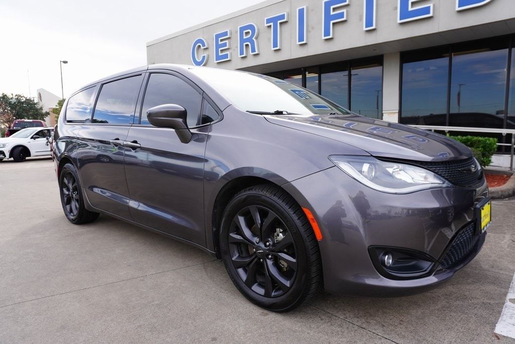 Used 2020 Chrysler Pacifica