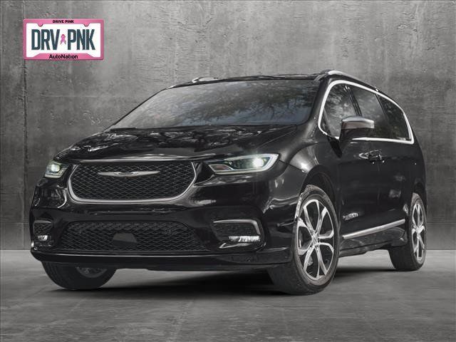 New 2025 Chrysler Pacifica