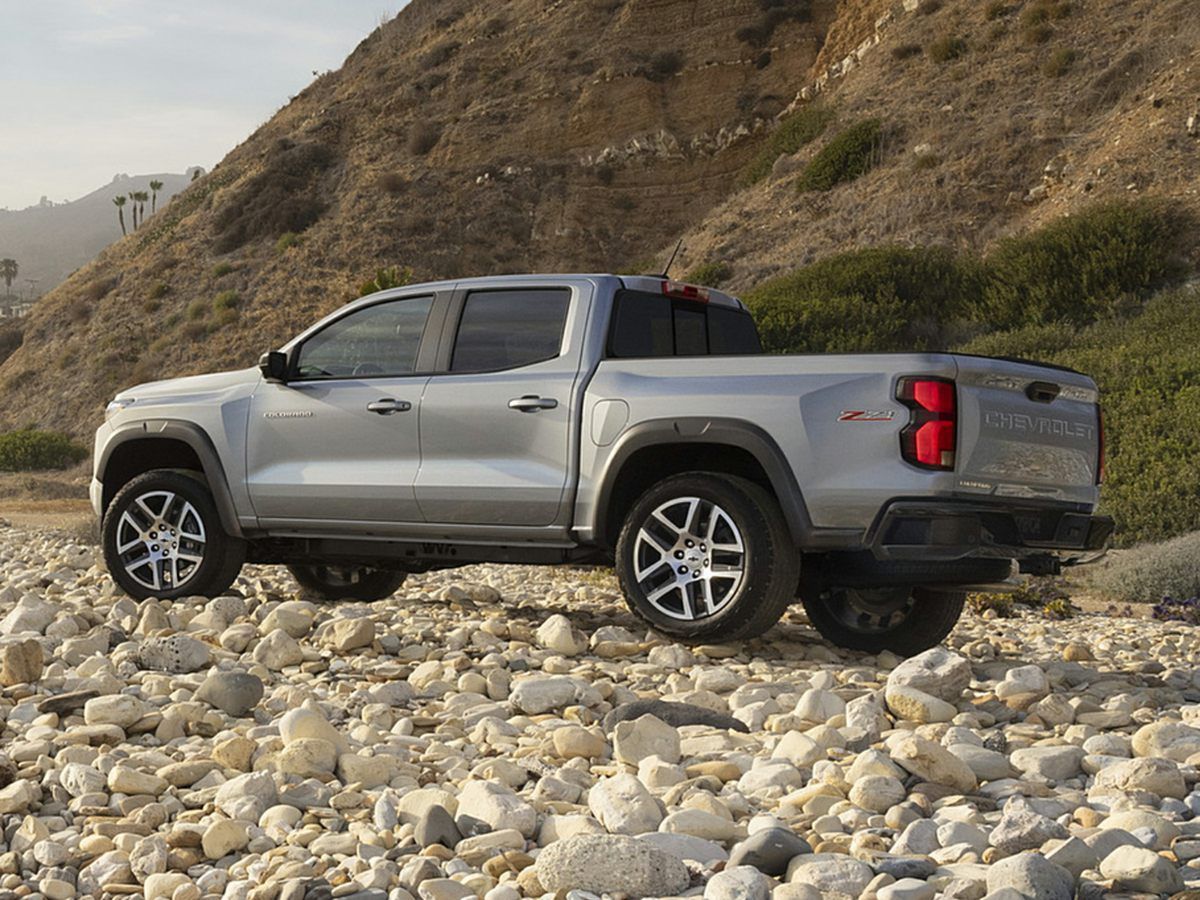 Used 2023 Chevrolet Colorado