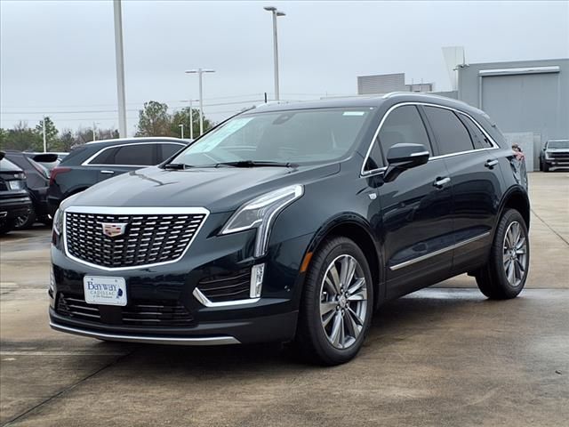 New 2025 Cadillac XT5