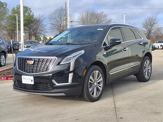 New 2025 Cadillac XT5