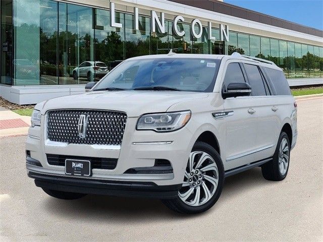Used 2024 LINCOLN Navigator L