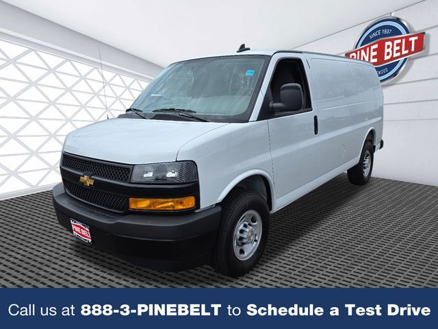 New 2025 Chevrolet Express Passenger