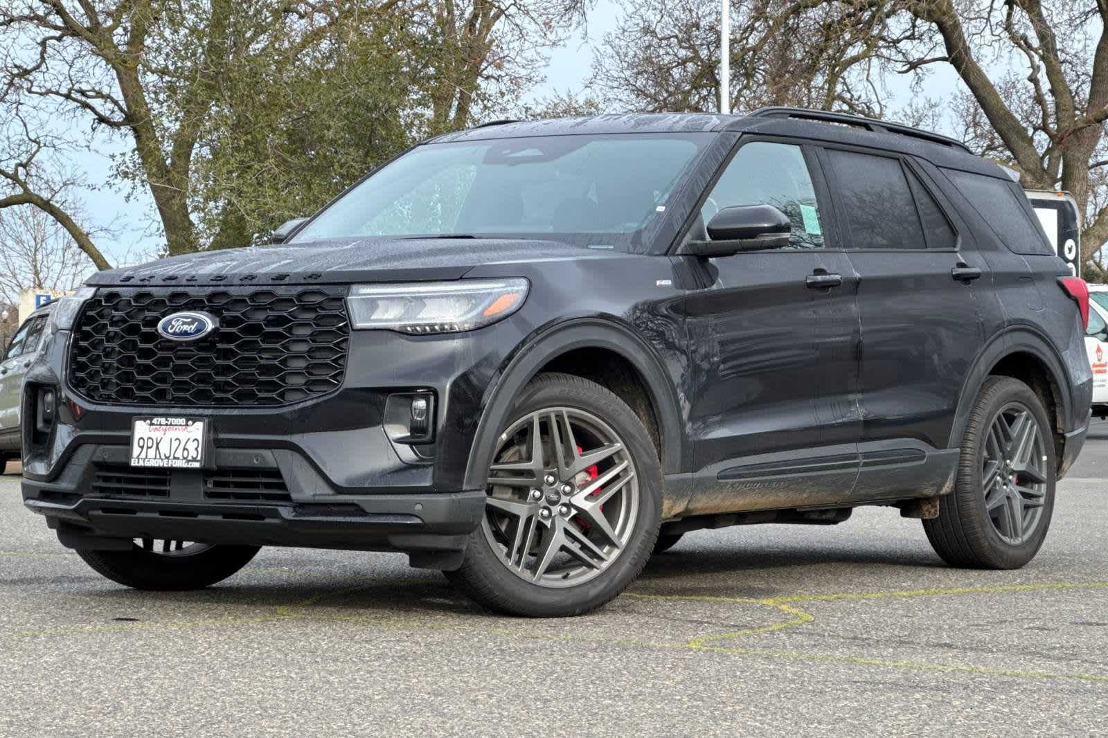 Used 2025 Ford Explorer