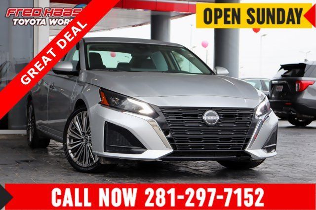 Used 2023 Nissan Altima