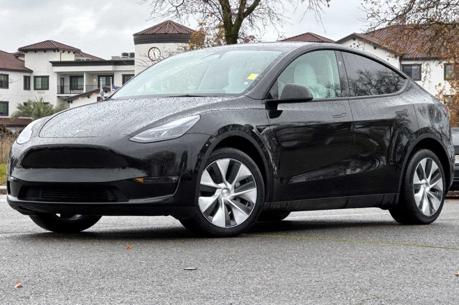 Used 2024 Tesla Model Y