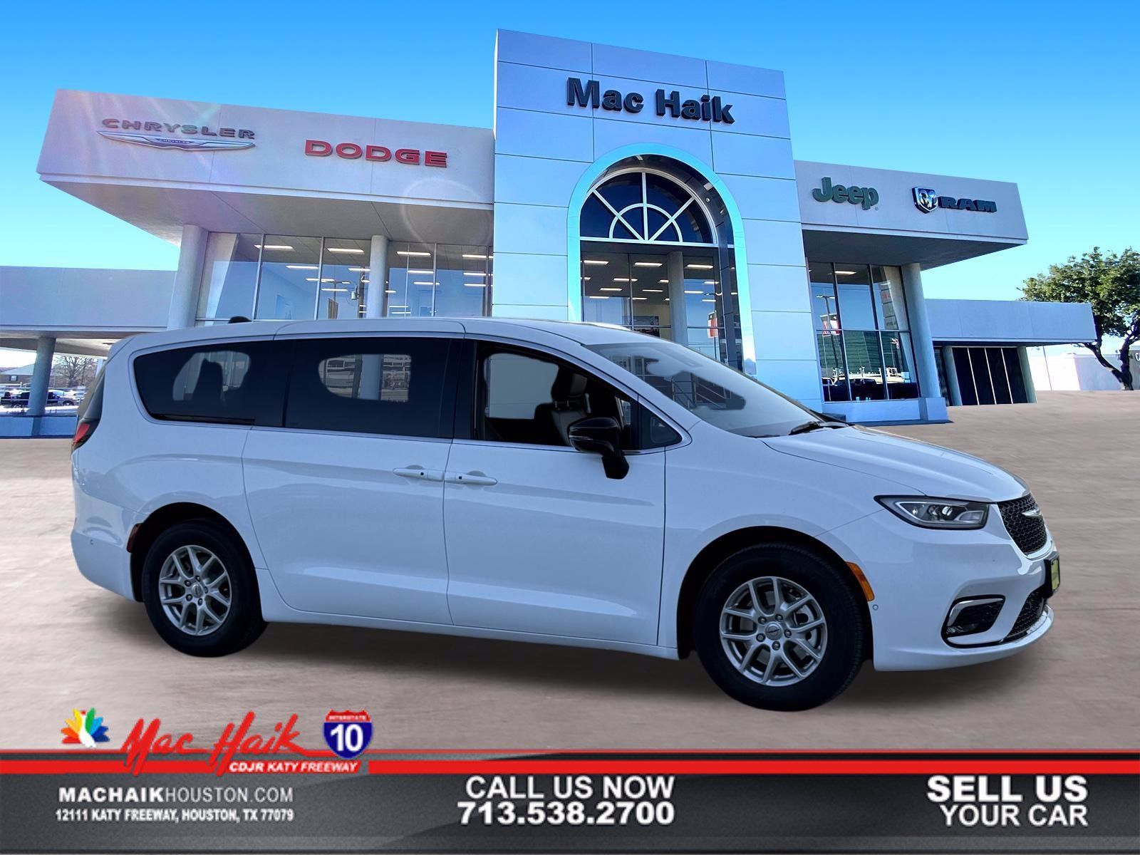 New 2025 Chrysler Pacifica