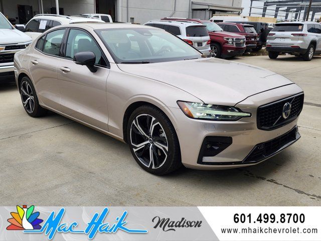 Used 2024 Volvo S60