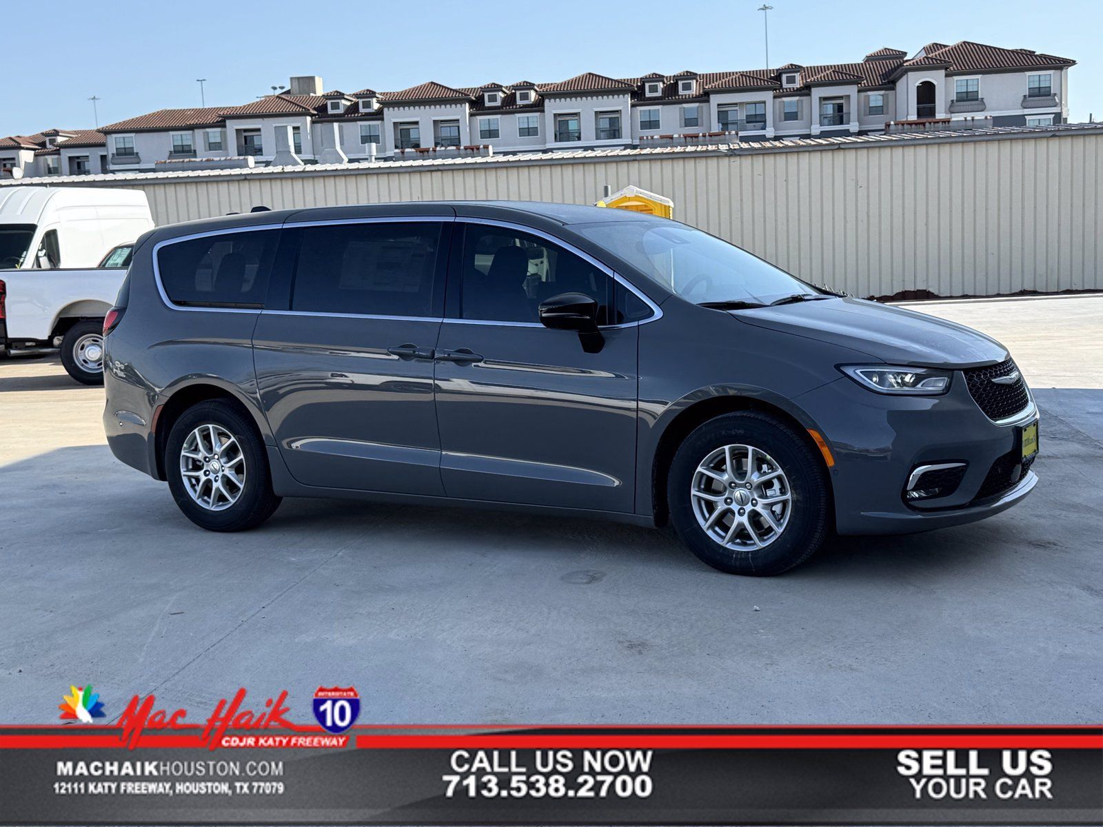 New 2025 Chrysler Pacifica