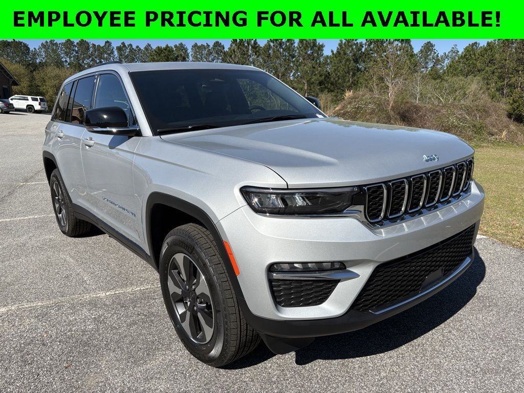 New 2025 Jeep Grand Cherokee