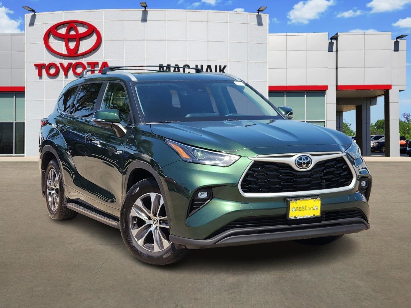 Used 2024 Toyota Highlander