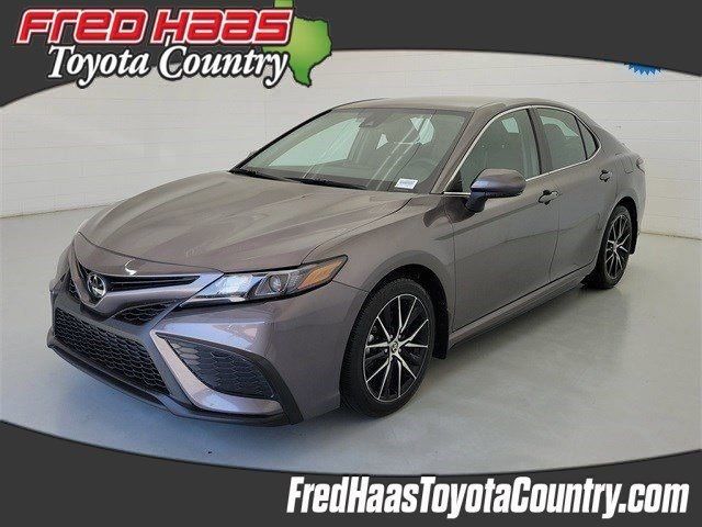 Used 2023 Toyota Camry