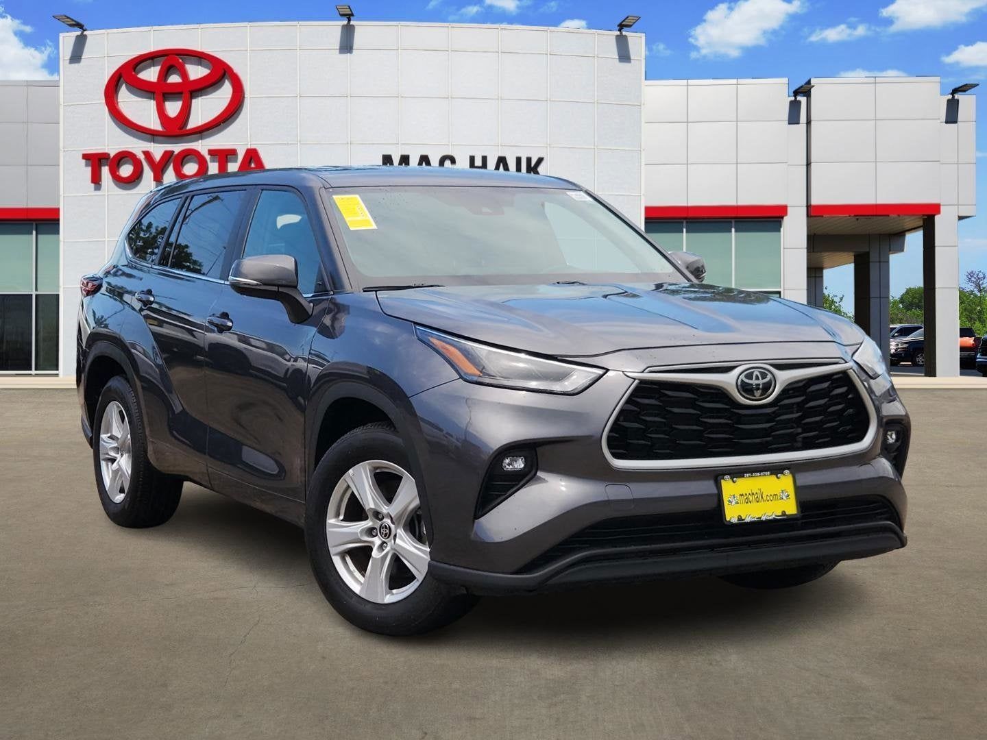Used 2024 Toyota Highlander