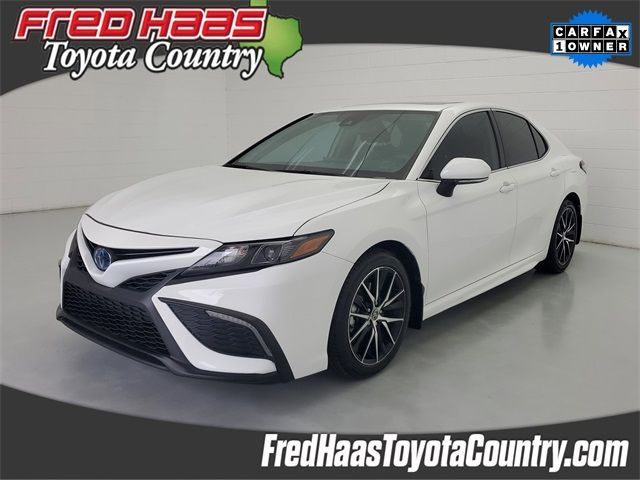 Used 2022 Toyota Camry Hybrid