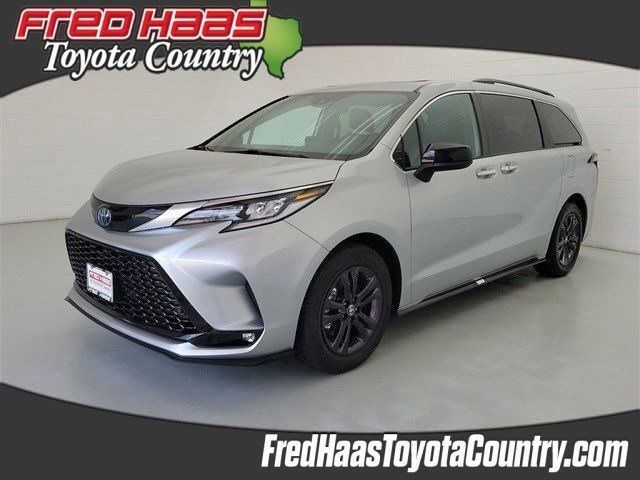 Used 2024 Toyota Sienna