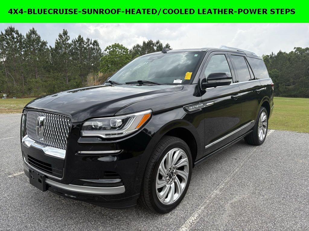 Used 2024 LINCOLN Navigator