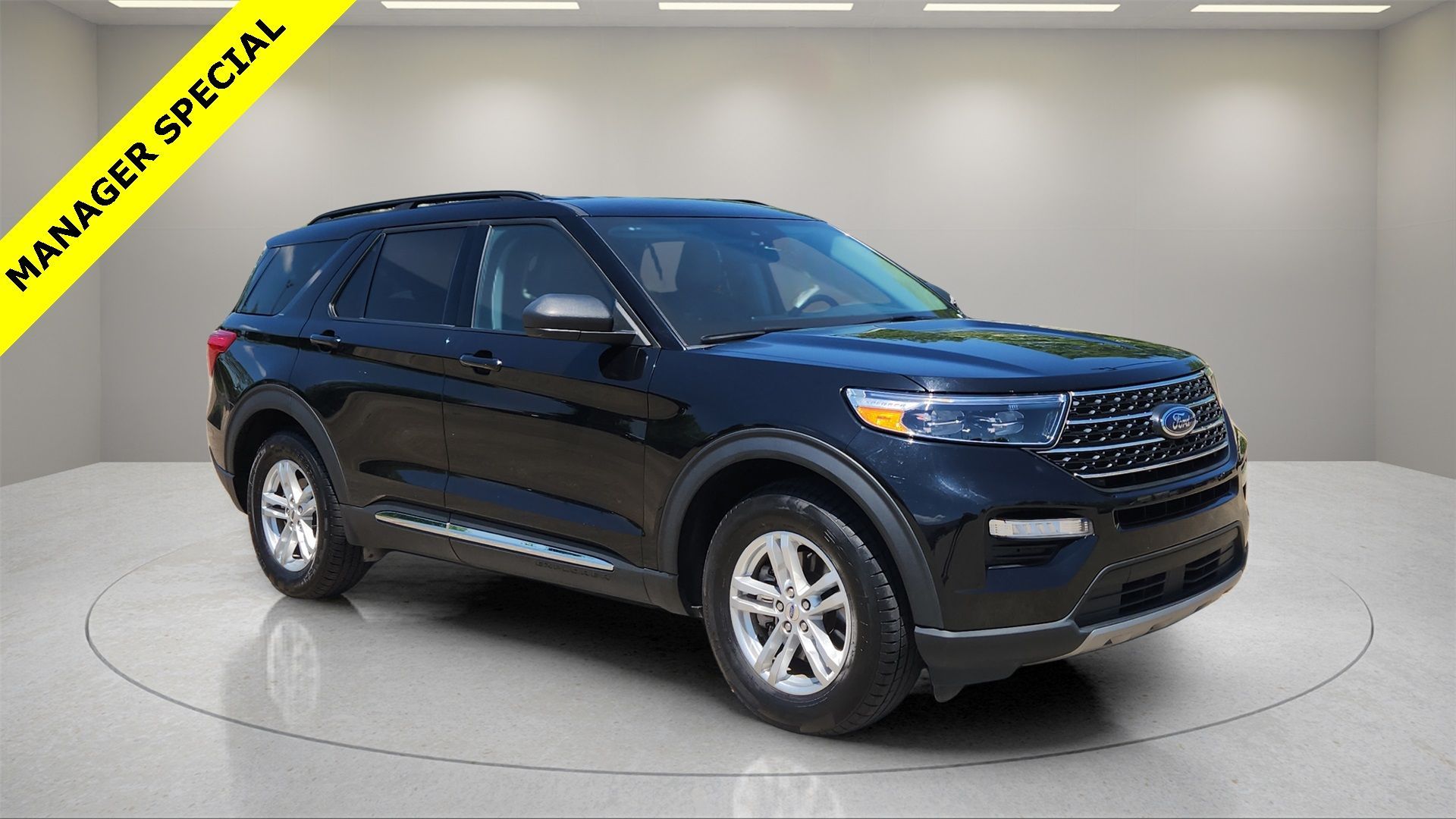 Used 2023 Ford Explorer