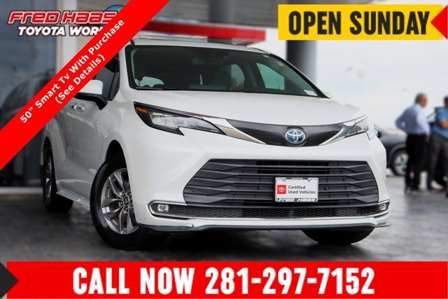 Used 2022 Toyota Sienna
