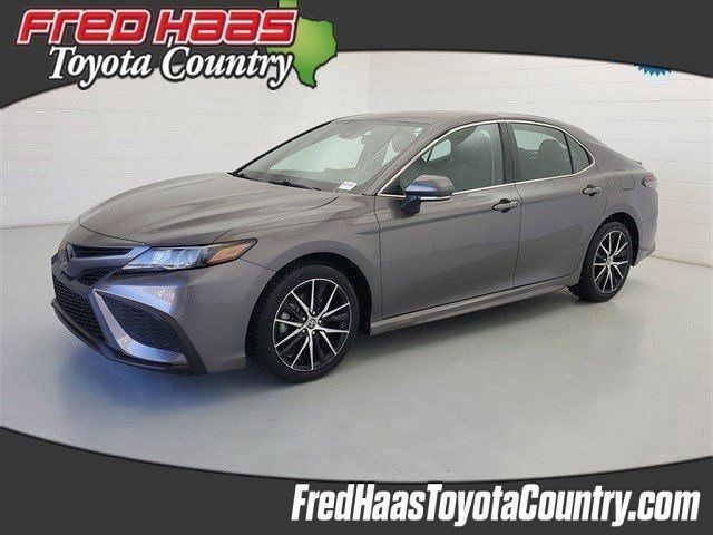 Used 2023 Toyota Camry