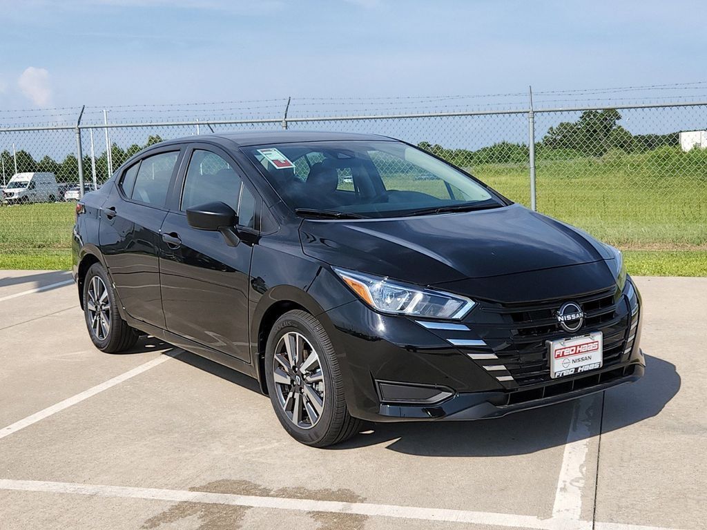 New 2025 Nissan Versa