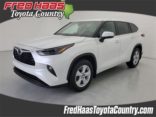 Used 2024 Toyota Highlander