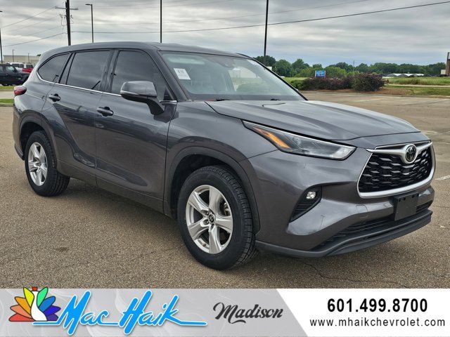 Used 2022 Toyota Highlander