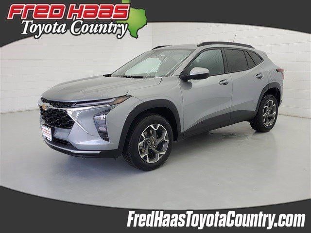 Used 2025 Chevrolet Trax