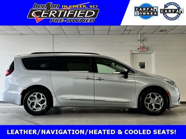 Used 2023 Chrysler Pacifica