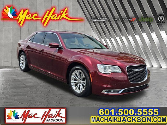 Used 2021 Chrysler 300