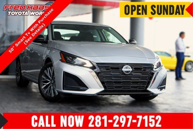 Used 2024 Nissan Altima