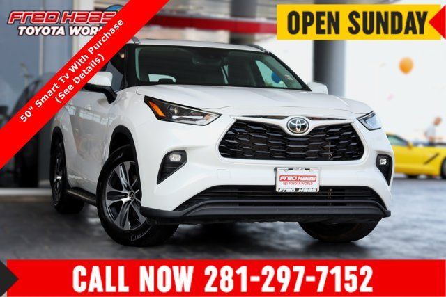 Used 2024 Toyota Highlander