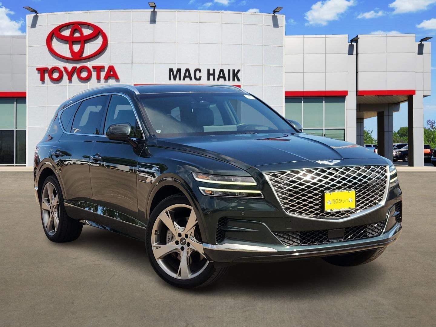 Used 2023 Genesis GV80