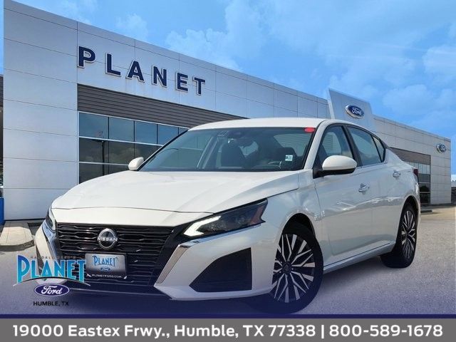 Used 2023 Nissan Altima