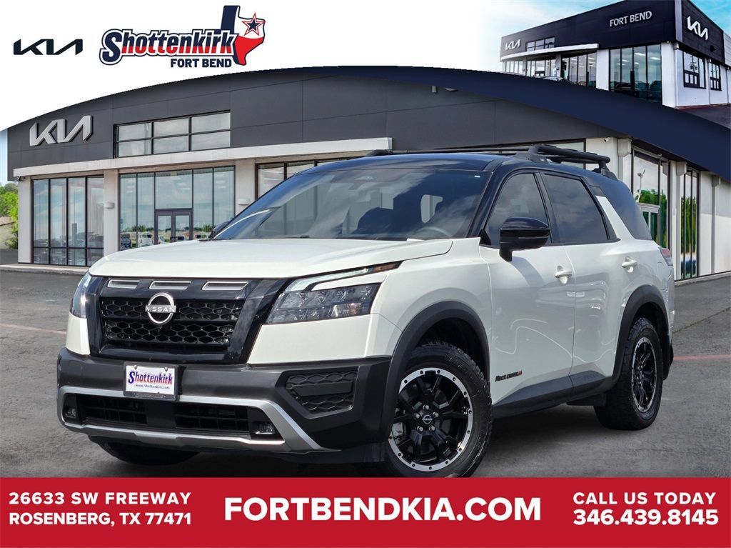Used 2024 Nissan Pathfinder