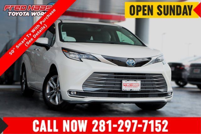Used 2021 Toyota Sienna