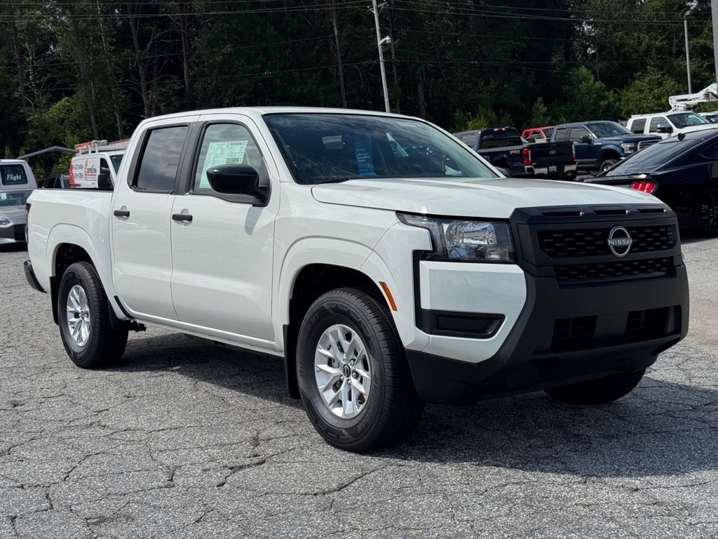 New 2025 Nissan Frontier