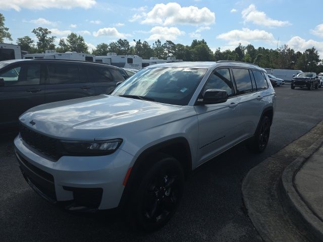 Used 2023 Jeep Grand Cherokee L