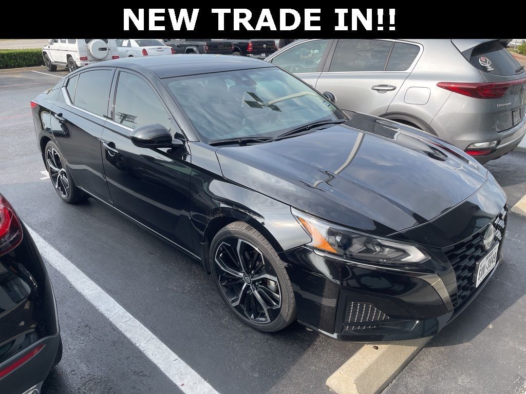 Used 2023 Nissan Altima