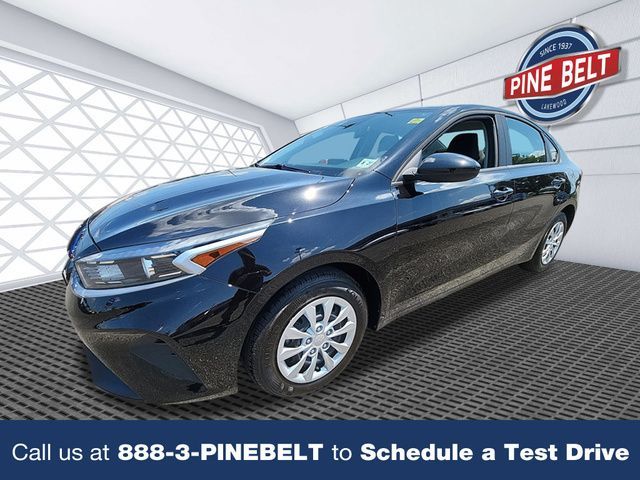 Used 2023 Kia Forte