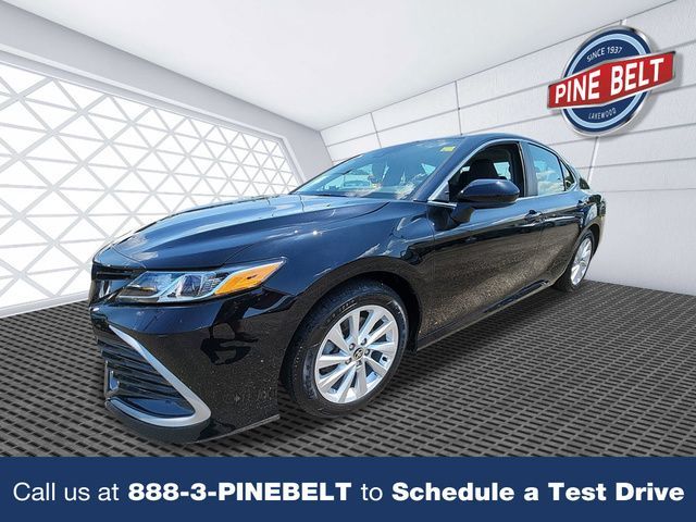 Used 2023 Toyota Camry