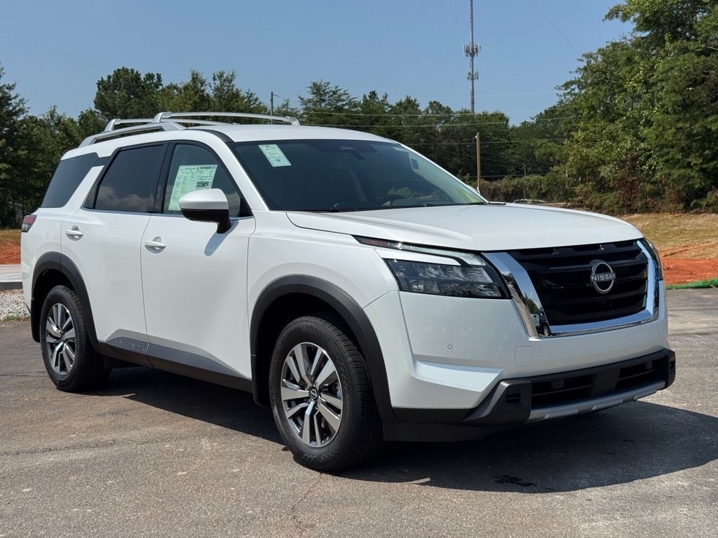 New 2025 Nissan Pathfinder