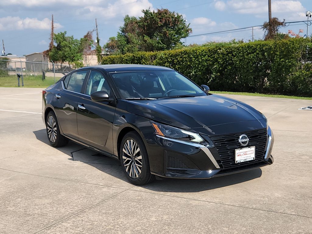 New 2025 Nissan Altima