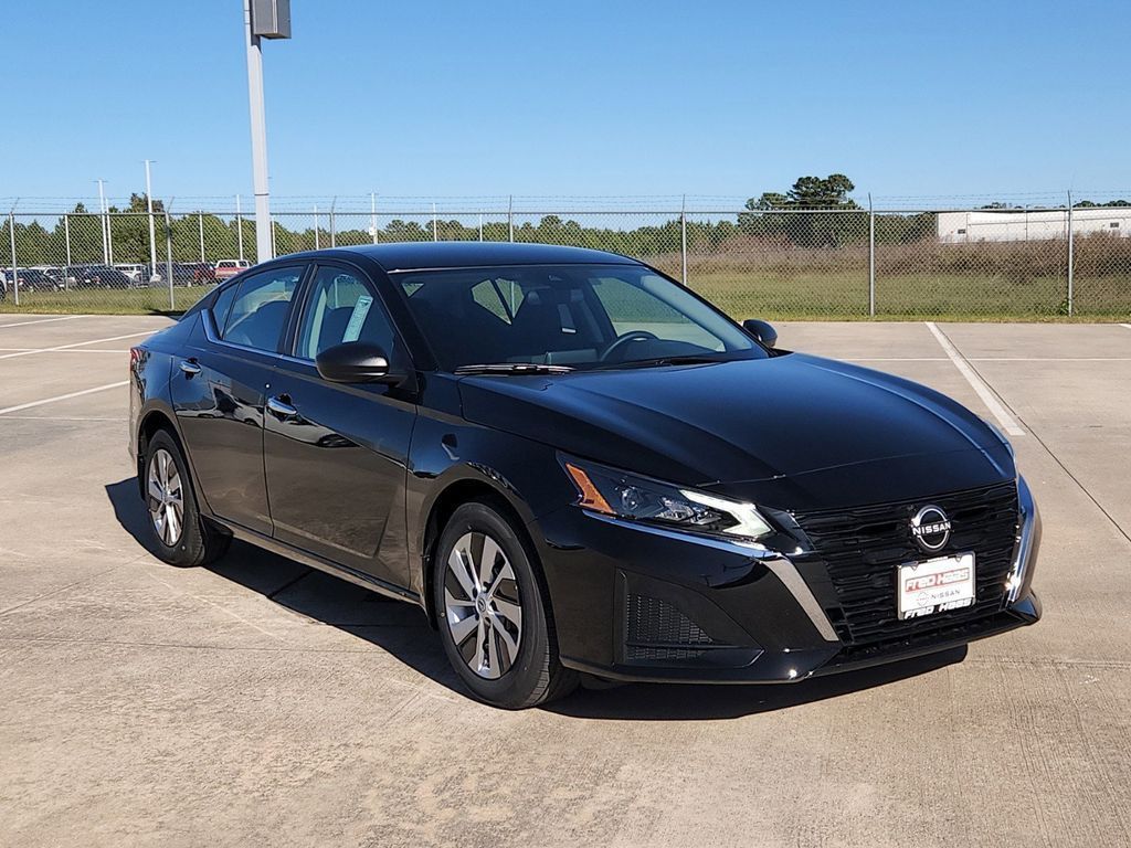 New 2025 Nissan Altima