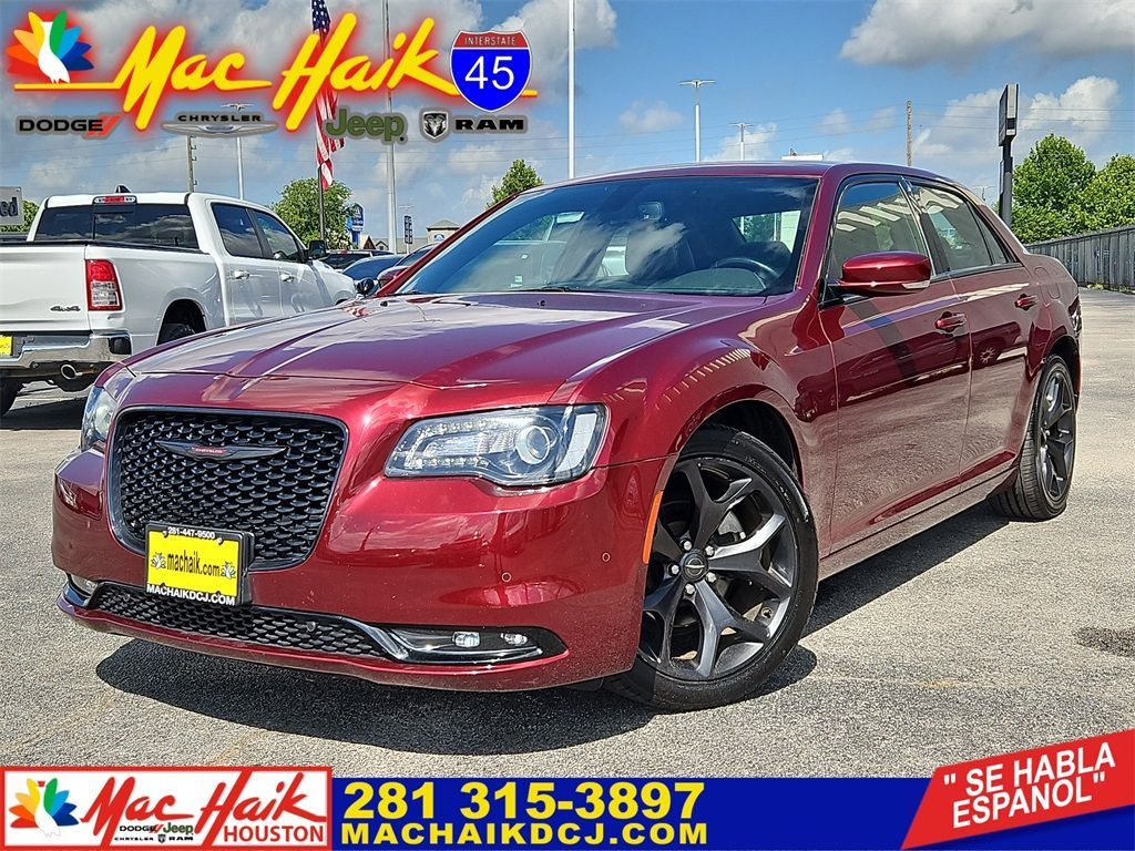 Used 2021 Chrysler 300
