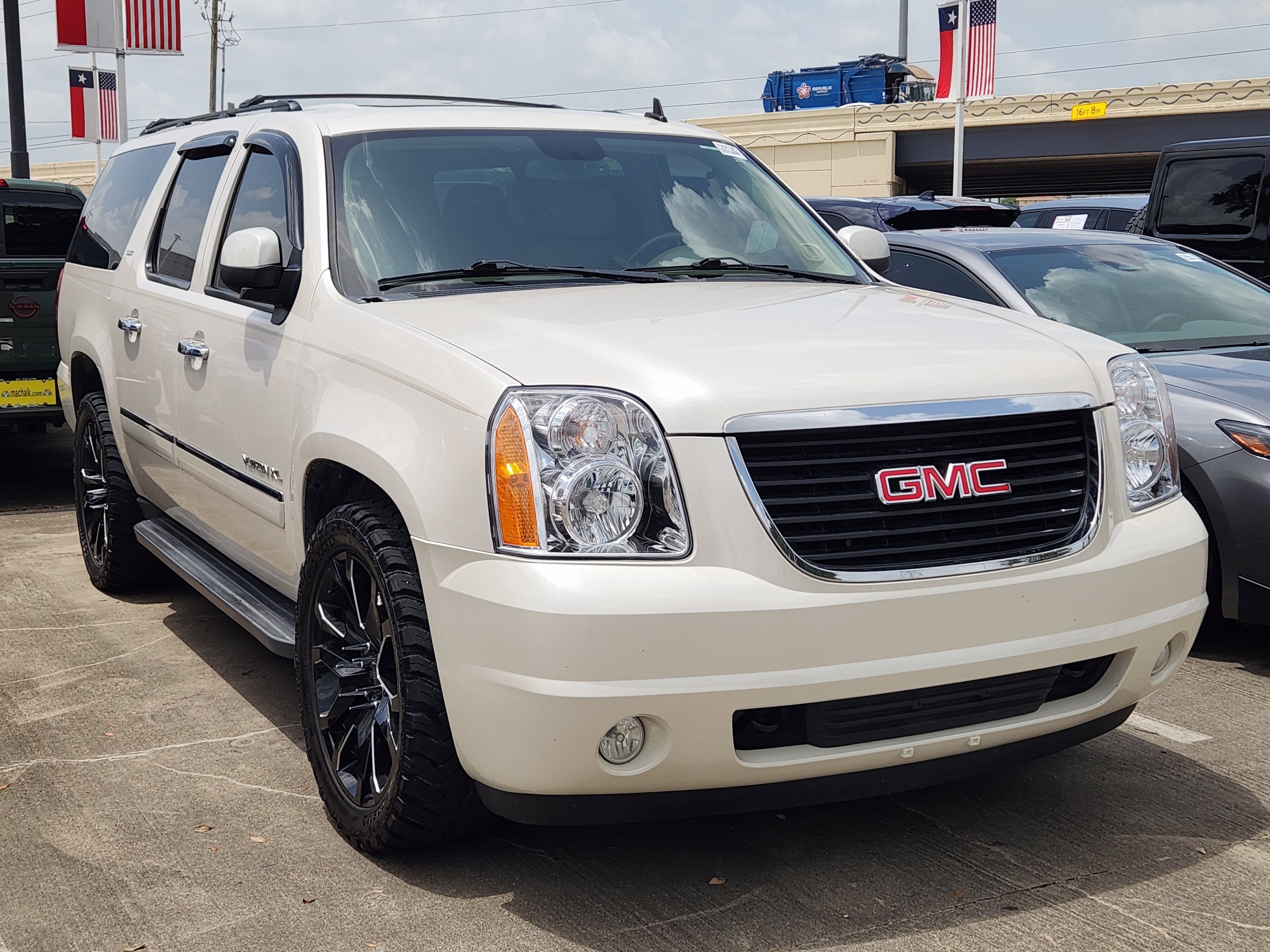 Used 2012 GMC Yukon XL