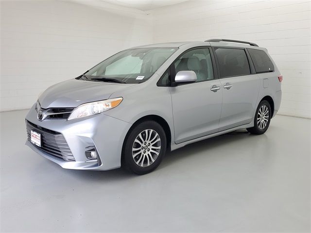 Used 2018 Toyota Sienna