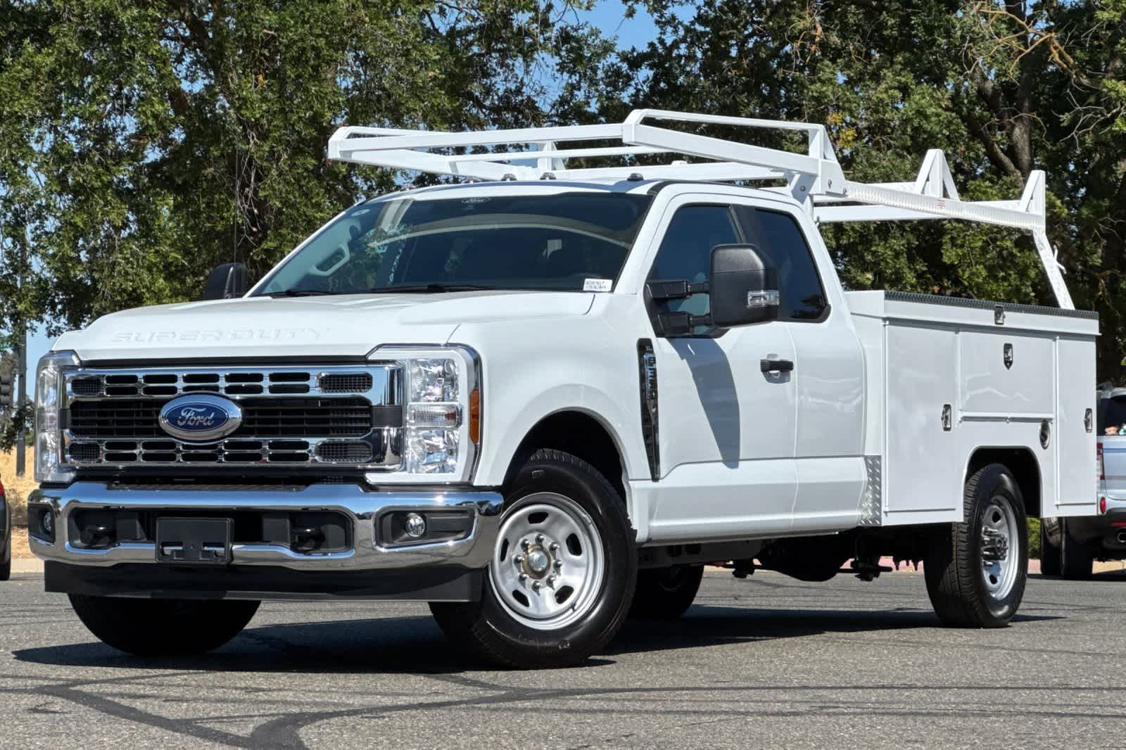 New 2025 Ford Super Duty F-350