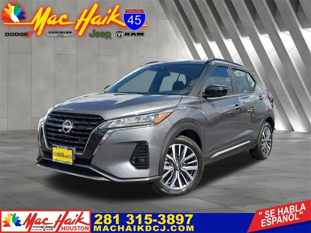 Used 2024 Nissan Kicks
