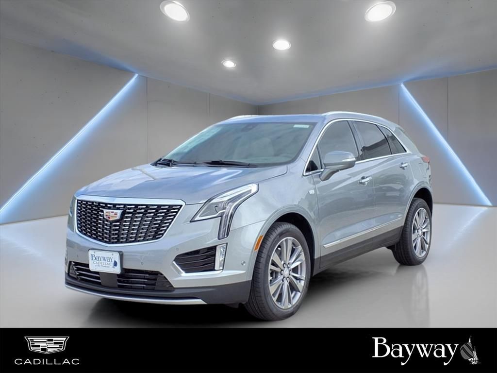 New 2025 Cadillac XT5